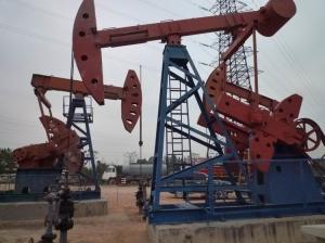 Quality Conventional Beam Oilfield Pumping Units With Electric Motor for sale