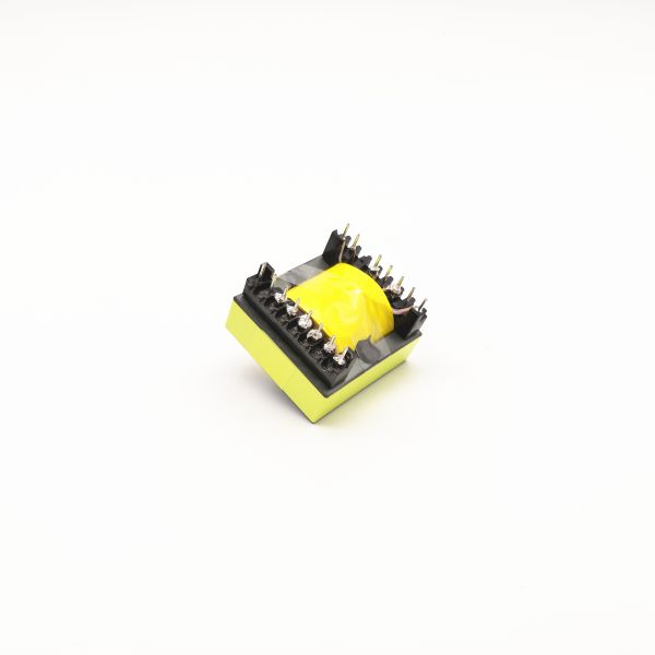 Custom Made Ferrite Core Flyback Transformer Small Size For Electronic Equipment