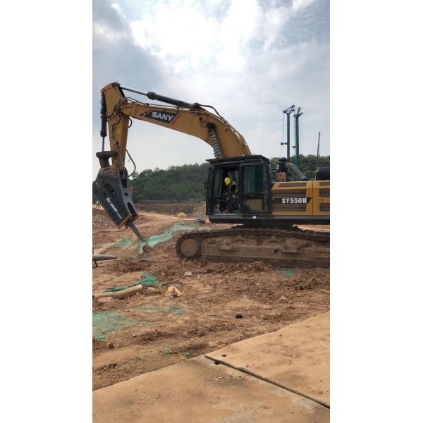 KS450 Hydraulic Rock Hammer Excavator Attachment For Excavator CE Certificate