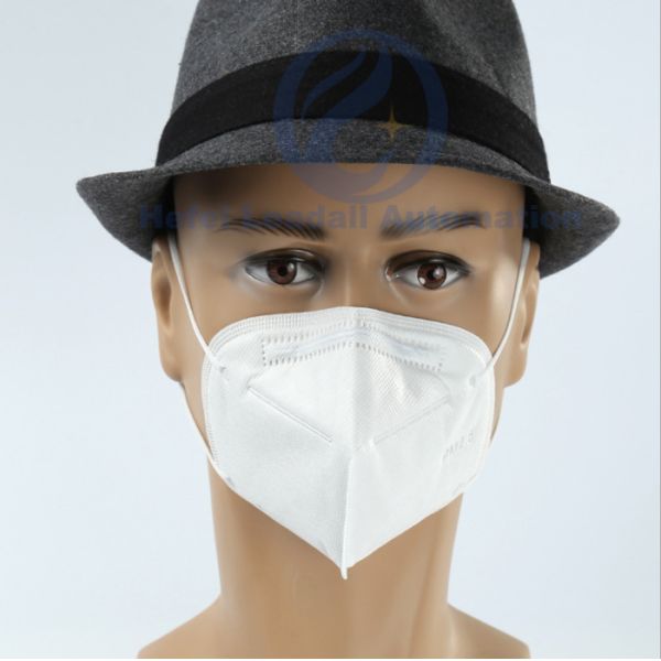 Folding Type Mask Making Machine 40-50pcs / Minute High Degree Of Automation