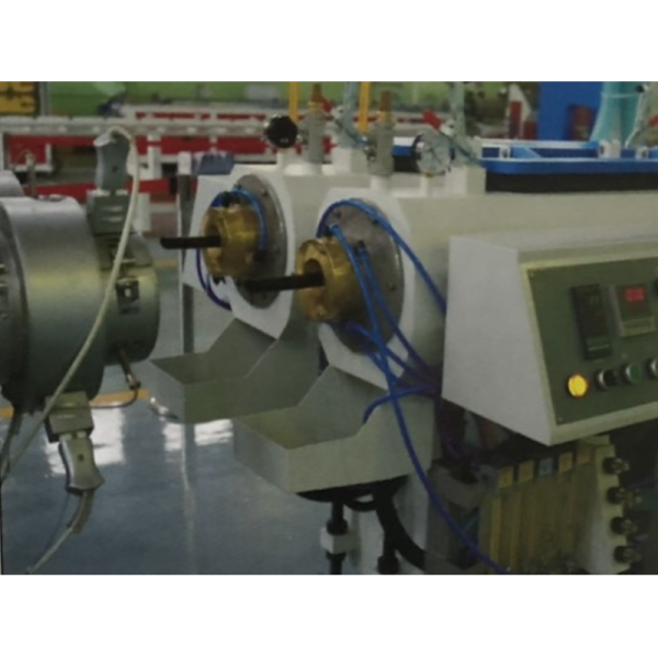 Small Caliber Plastic Pipe Production Line High Speed Special Screw Barrel Structure