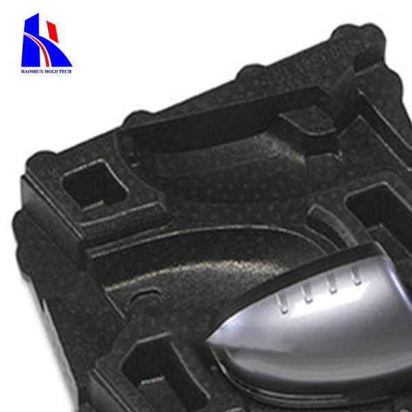 Customized Black Polypropylene Plastic Structural Foam Injection Moulding Single Cavity