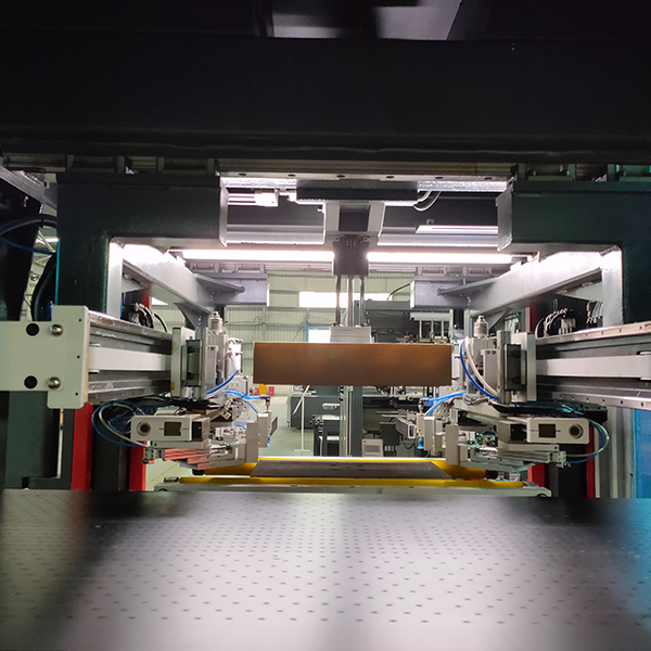 Intelligent High Speed Automatic Rigid Box Making Machine With Stable Production Rate 20-25pcs/Min