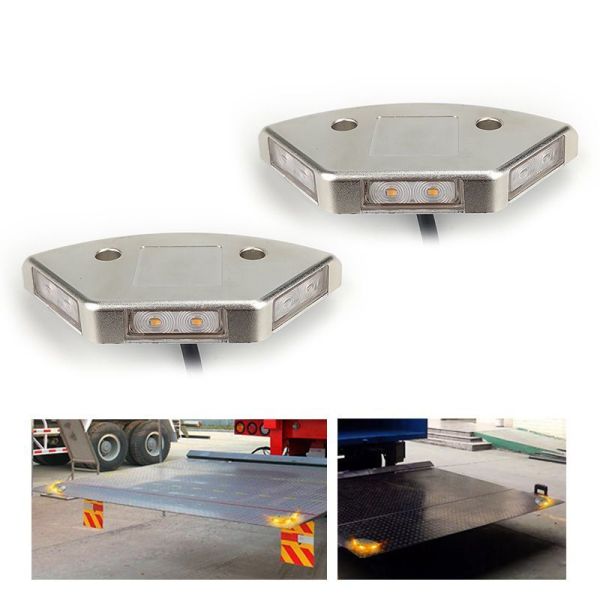 Screw Mounted Type IP65 Tail Lift Warning Lights 6W For Lifting Platform