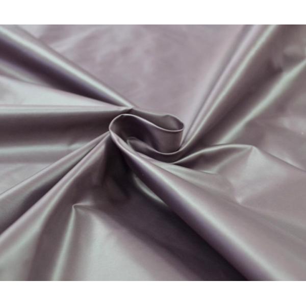 Embo Poly Taffeta Fabric 39 Gsm , Wovens Taffeta Material Fabric For Garment