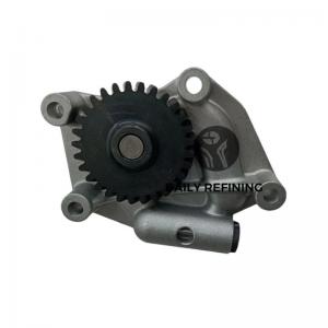China Mechanical engine parts 4tnv106 4tne106 oil pump 123900-32001 for yanmar on sale
