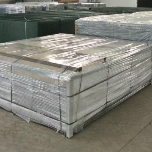 358 Anti-Climb Fence Security Wire Mesh Panels 50*50mm Hole Size 830mm-2530mm Height