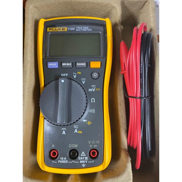 Fluke 115/115C True-RMS Digital Multimeter 600V 10A 6000 Count Backlit LCD CAT III 600V 9V Battery.