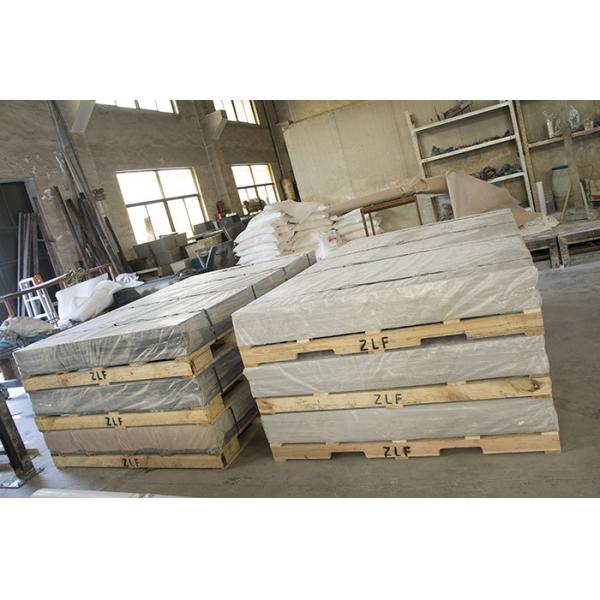 Monolithic laboratory worktops black color for chemical engineering science