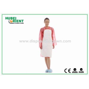 China Breathable Waterproof Disposable Tyvek Aprons Polyethylene Apron 43 Gsm on sale