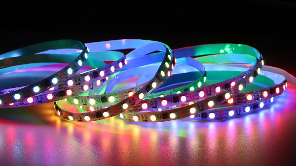 SK6812 5050 LED Strip WS2811IC Flexible Smart Dream Color Chasing Led Strip Lights