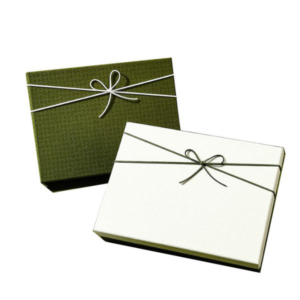 Custom Luxury Cardboard Lid And Base Cosmetic Packaging Box Personalized Gift Box Set With Ribbon