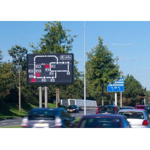 Quality Wireless Dynamic Message Signs , Digital Highway Message Boards Ekran for sale