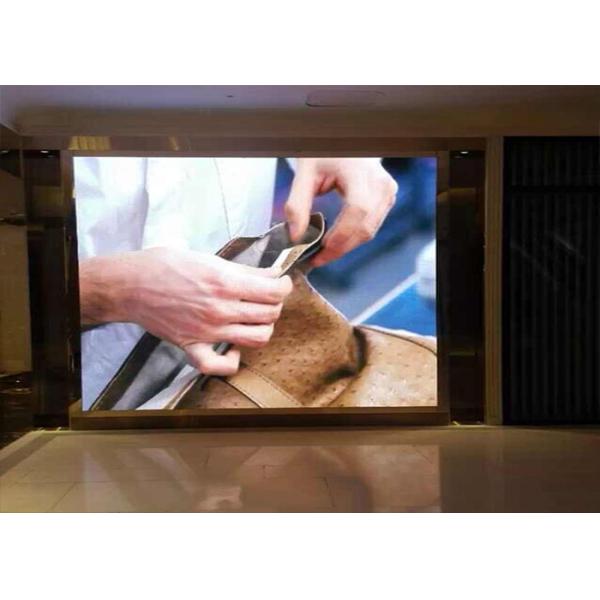 1080P video Small Pitch LED Display 480x480mm 64x64 dots Module Resolution