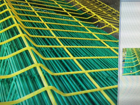 Strong Galvanized Welded Wire Mesh Sheets Smooth Surface Corrosion Resistance