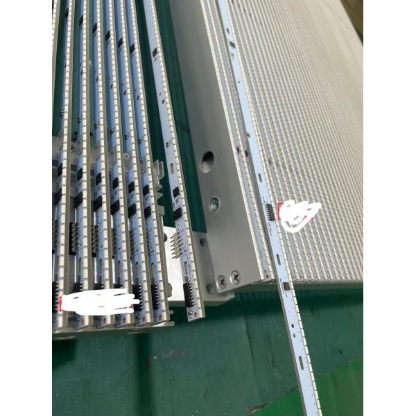 Side Lighting 20M See Through LED Display P3.91-7.8 3840Hz Refresh