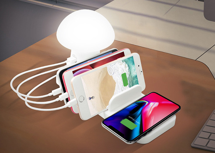 Touchable Qi Standard 10W 3 In 1 Wireless Charging Station