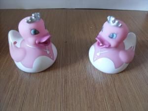 China Pink Wedding Rubber Ducks Gift , Small Bride And Groom Rubber Ducks Phthalate Free on sale