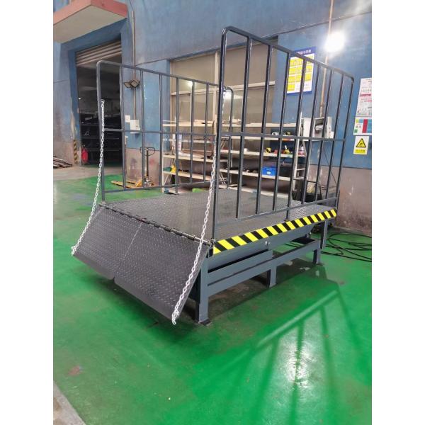 Portable offloading Dock Equipment 2100x2100mm 1000kg Hydraulic Scissor Dock Lifts