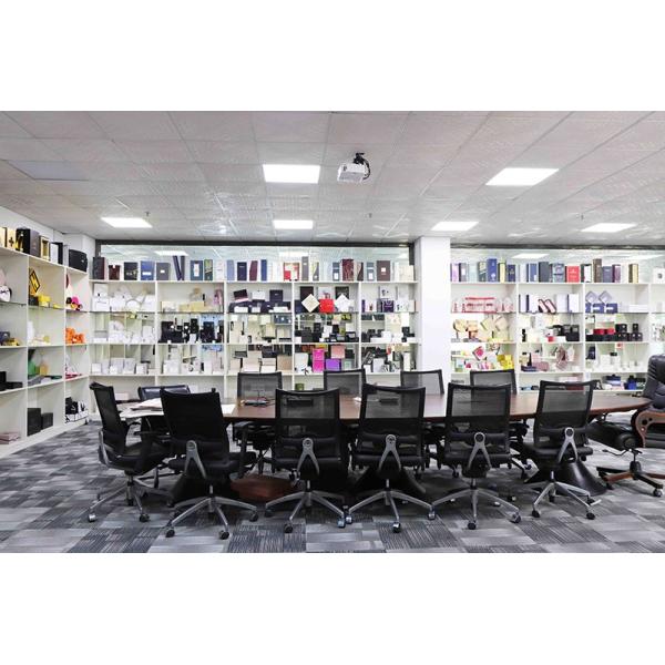 Antirust Decorative Tin Boxes With Lids , Lockable rectangular hinged tin containers