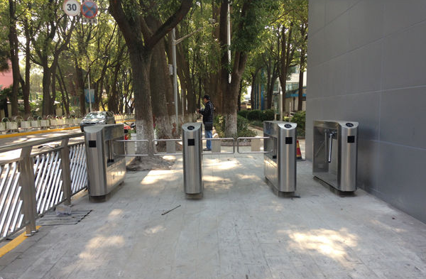 Pedestrian Access Security Swing Barrier Gate Anti - Pinch Mechanical Structure