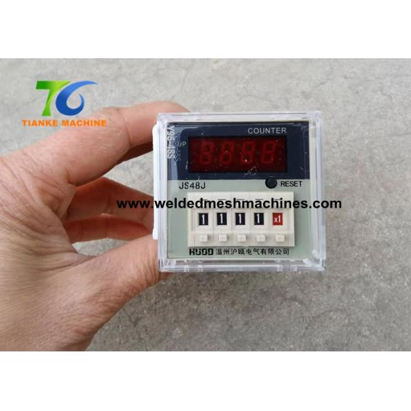 4FT 5FT Black Wire Mesh Panel Welding Machine 4'' Aperture