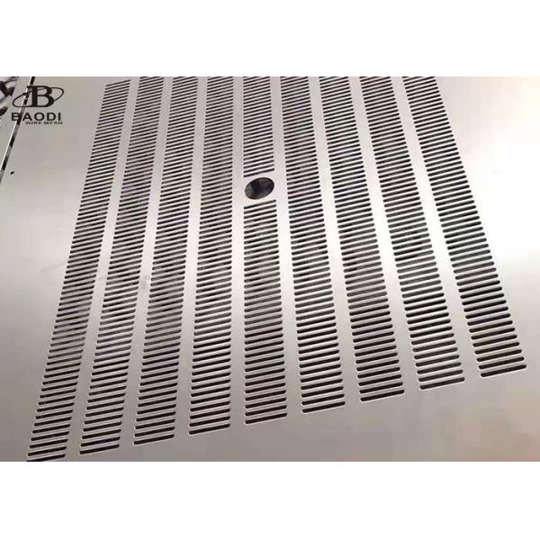 Galvanized Steel Slotted Hole Perforated Metal Mesh Long Life
