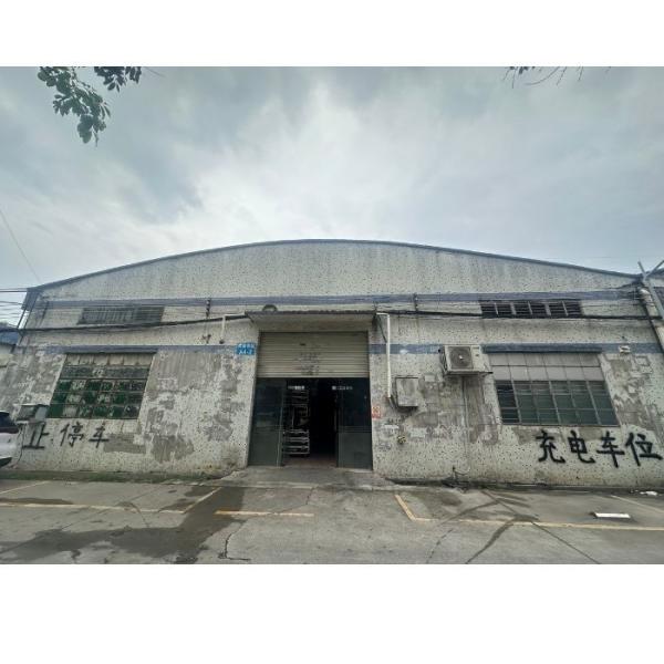 Professional Line Array Speaker Omnidirectional Space Efficiency Line Array System