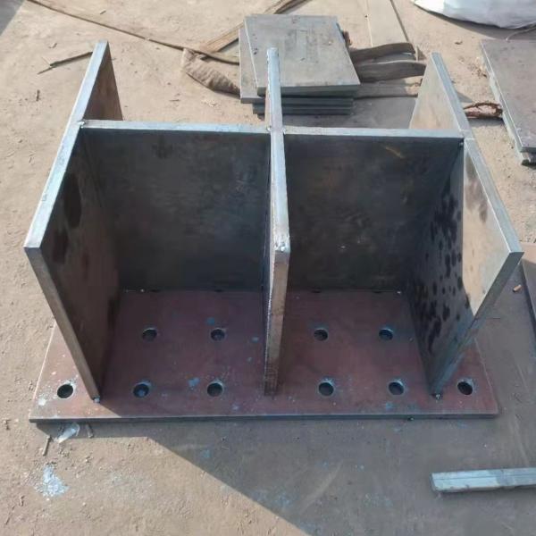 10mm Welded Steel Embed Plates In Embedded Concrete Concrete Steel Plate