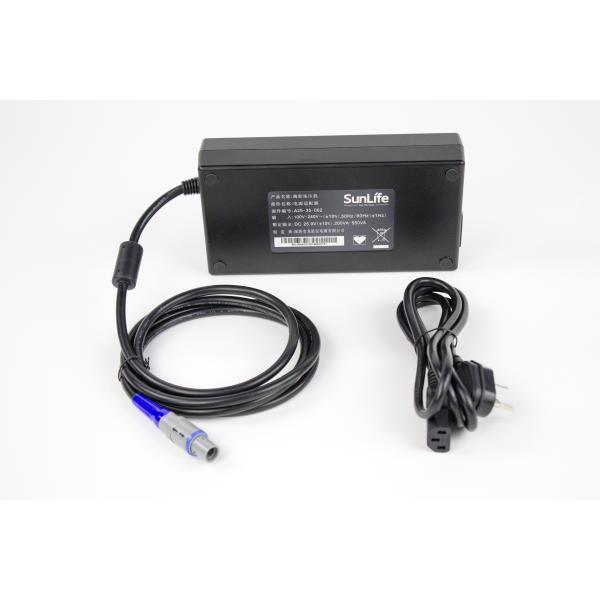 White CPR Compression Machine Automatic Resuscitative Tool With 3D Compression