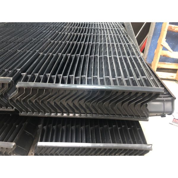 PVC 145MM EAC Drift Eliminator Of Cooling Tower Counterflow Crossflow Cellular Design