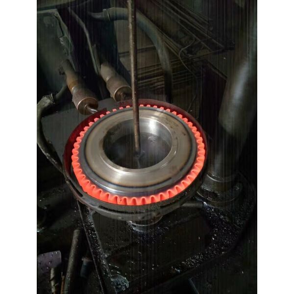 Industrial Induction Surface Hardening Machine For Metal Quenching