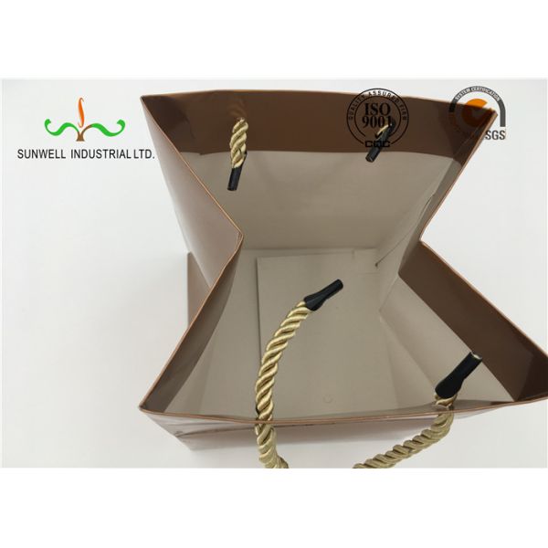 Printed Custom Made Cardboard Shopping Bags , Paper Gift Bags Easily Folding