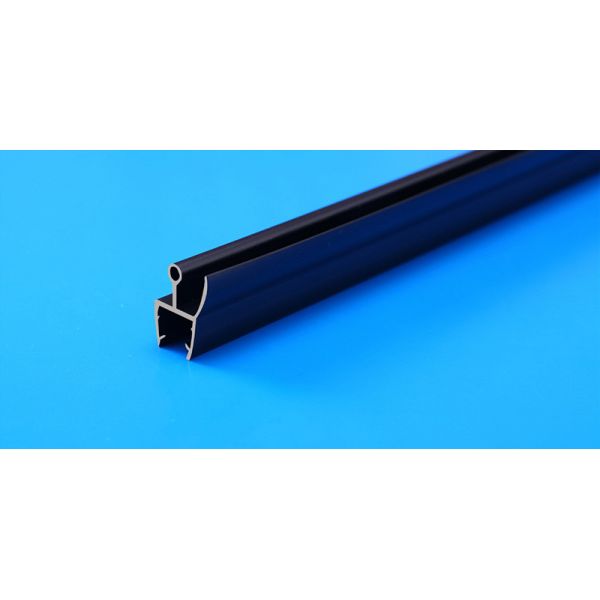 Surface Smooth Shower Screen Seal Strip Erosion Resistant Easy Installation