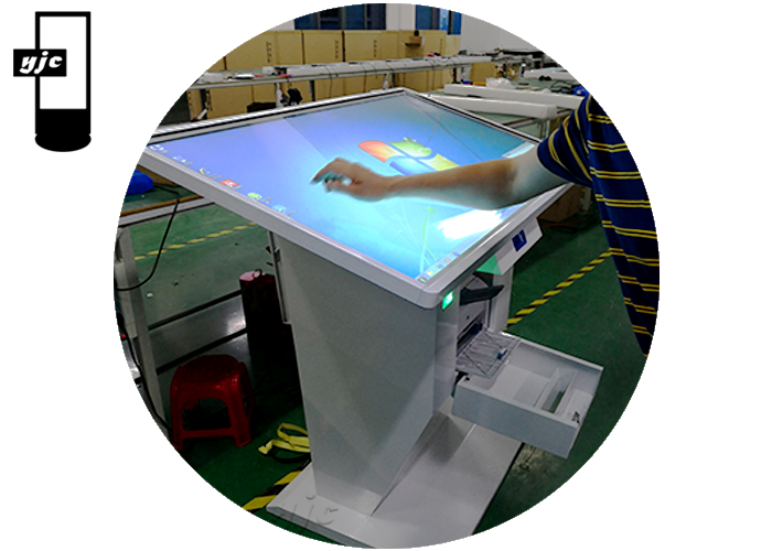 65 Inch Windows 10 Interactive OEM Digital Signage