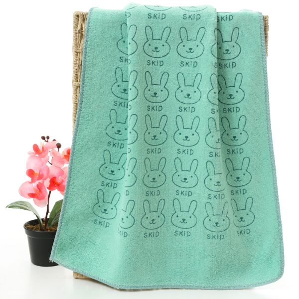 Thickened Microfiber Face Towel Featuring Adorable Rabbit Head Design for Soft Touch