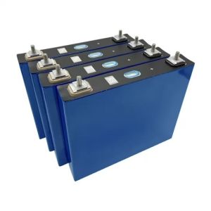 3.2v 125ah LFP Battery Packs 2000 Times LiFePO4 Scooter Battery