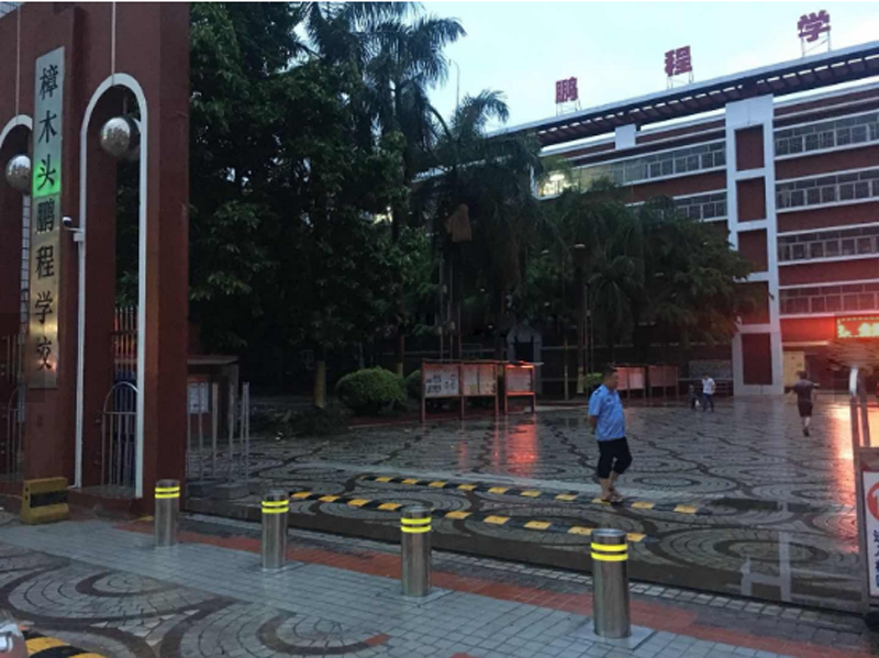 Full Digital Conveyor Belt Hydraulic Road Blocker High Stability IP65 For Food Industry