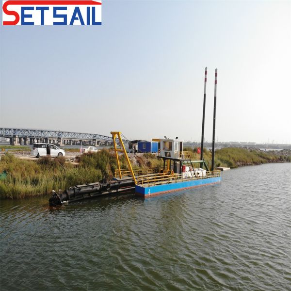 Diesel Power Type Cutter Suction Hydrocyclone Set Sail Hydraulic Dredger
