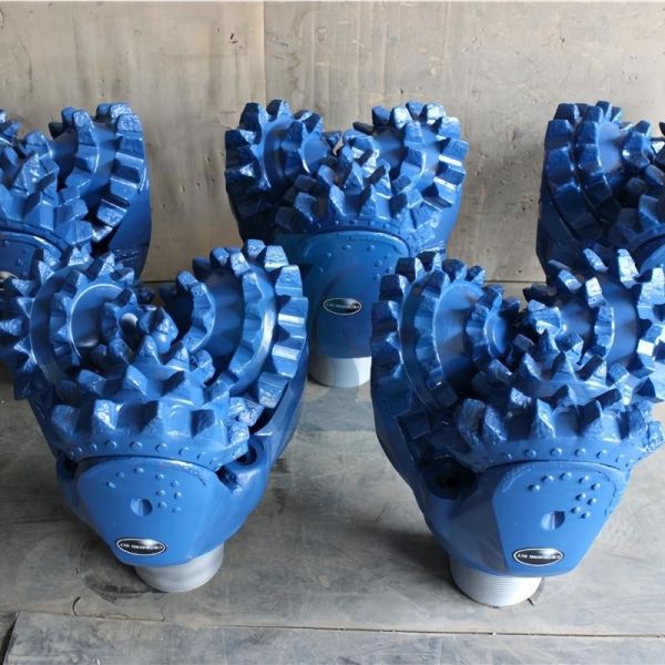 Geological Composite Chip Drill Bit For Oil And Gas Drilling Hard Rock Drilling