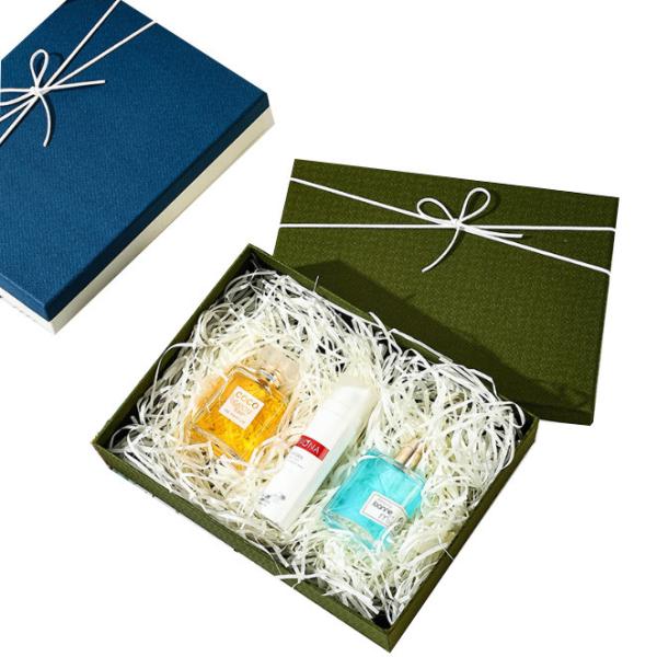 Custom Luxury Cardboard Lid And Base Cosmetic Packaging Box Personalized Gift Box Set With Ribbon