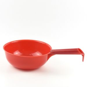 Quality PP Plastic Feed Scoop , Plastic Large Feed Scoop 21cm OEM Available for sale