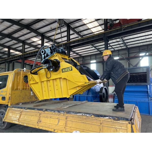 20-24t Excavator Size Flexible Hydraulic Crusher Bucket Mobile 0.8m3 Capacity