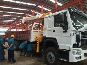 Quality Telescopic Boom Truck Mounted Crane / 12 Tons Cargo Mounting Crane ZZ1257M4341W for sale