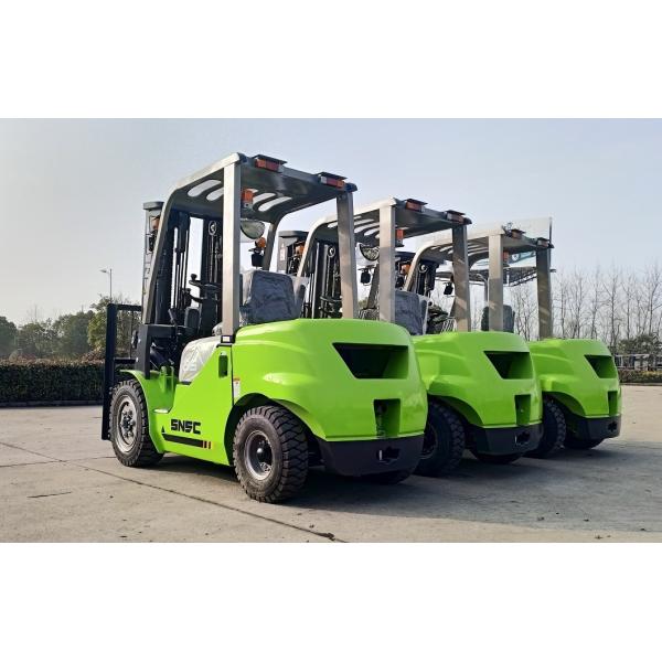 Triplex Mast 3.5 Tons Diesel Forklift with 4500mm Lifting Height