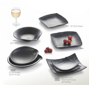 China Porcelain Dinnerware Sets / Melamine Black Matte Dinner Set Plate Unique Shape on sale