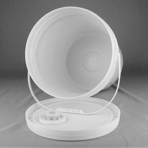 Quality 20lt White Lubricant Bucket With Metal Handle OEM ODM for sale