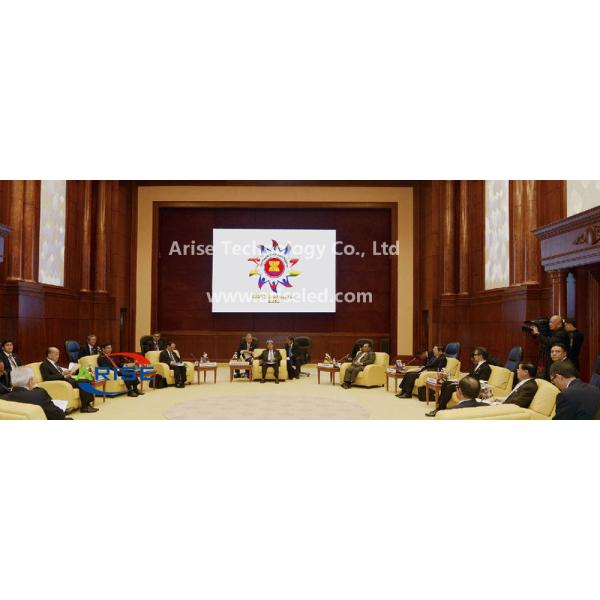 284444 piexlsSMD P1.875 mm Indoor LED Display 300 ~ 700 nits Brightness High Definition,ar