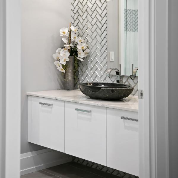 Lacquer Painting Ceramic Basin Bathroom Vanity With Mirror Wall Mounted White Plain High Gloss