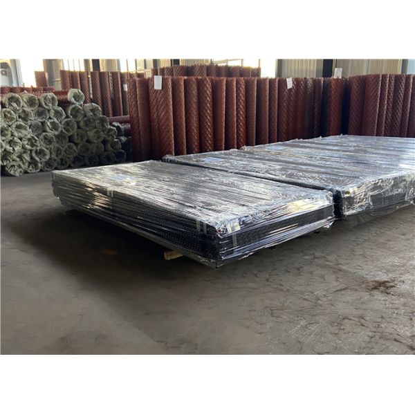 Flattened Black Sheet Expanded Stainless Steel Mesh For Building Projects 1.25*2.5m